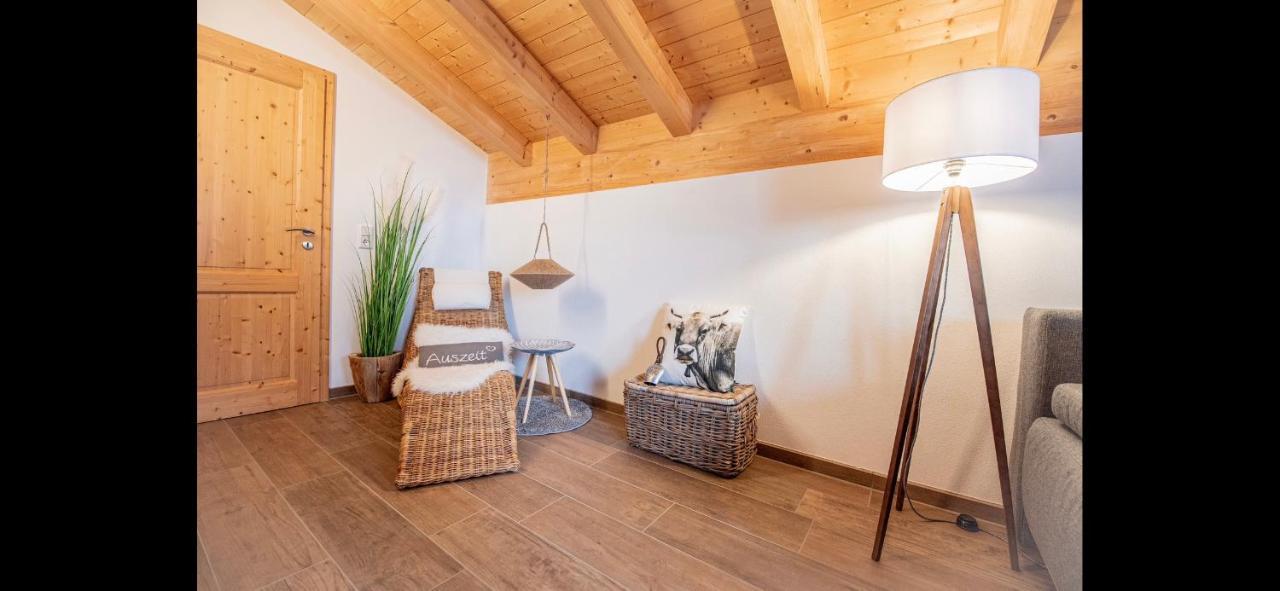 Hirsch Chalet #Sauna Lechbruck Exterior foto